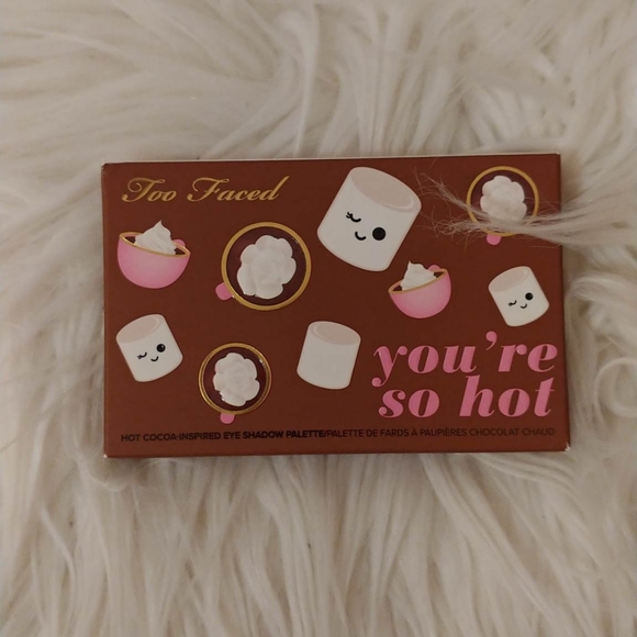 🤎FIRM! NWT TOO FACED YOU'RE SO HOT MINI EYESHADOW PALETTE (AVALIABLE) - Picture 2 of 13